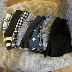 Lot of boys 18month shorts